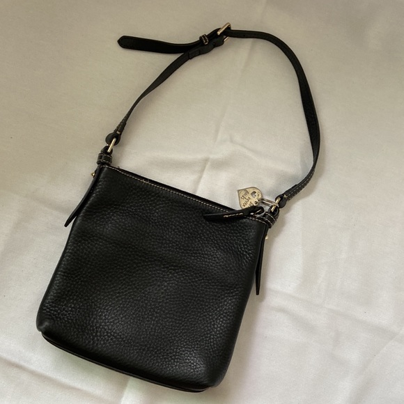 Dooney & Bourke Black Pebbled Leather Handbag - Picture 3 of 9
